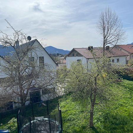 Helle, Ruhige Ferienwohnung Mit Balkon باد تولز المظهر الخارجي الصورة