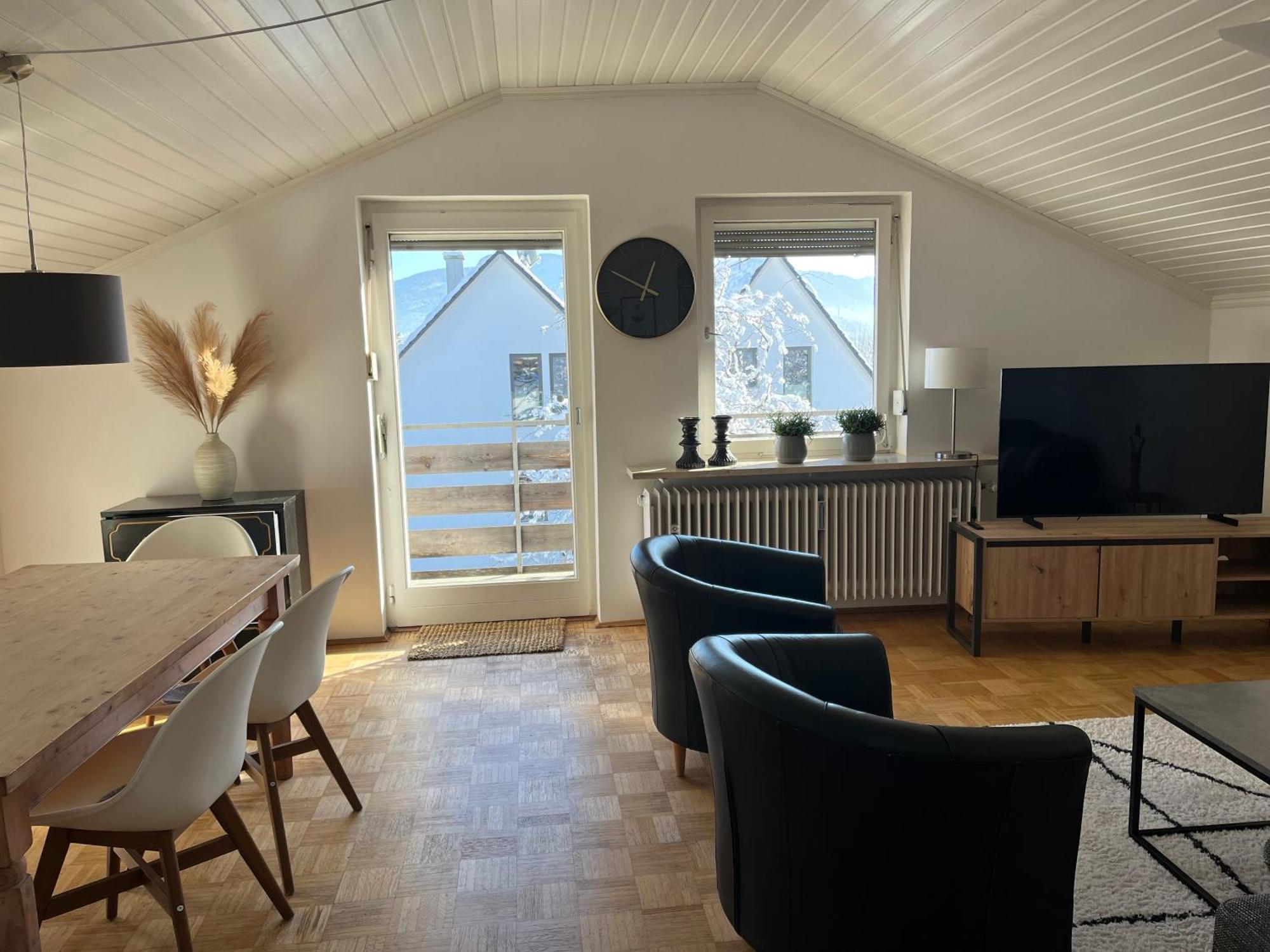 Helle, Ruhige Ferienwohnung Mit Balkon باد تولز المظهر الخارجي الصورة