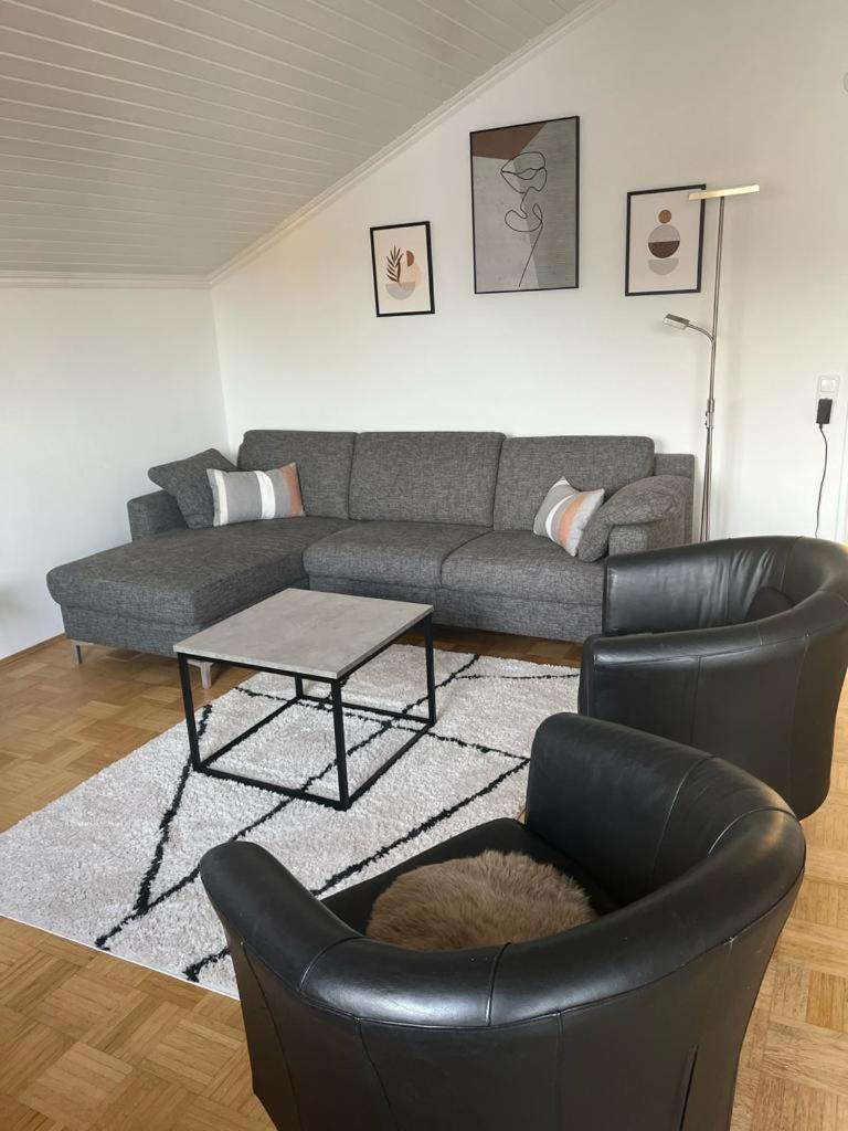 Helle, Ruhige Ferienwohnung Mit Balkon باد تولز المظهر الخارجي الصورة